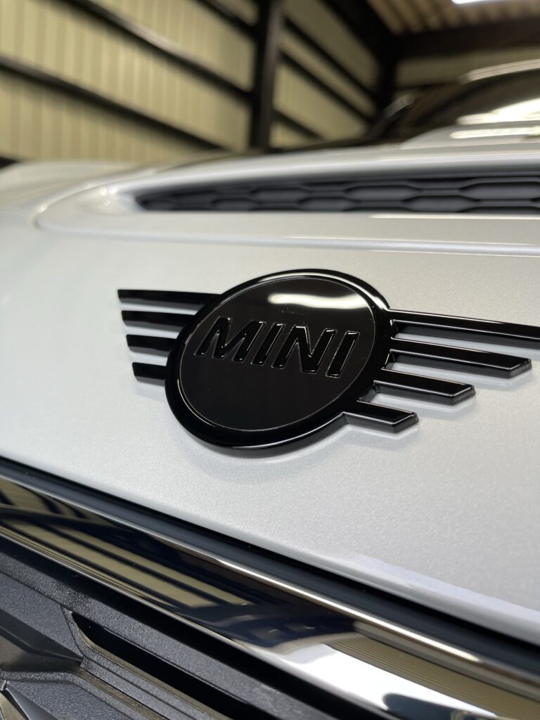 MINI CLUBMAN にHEALシリーズ！