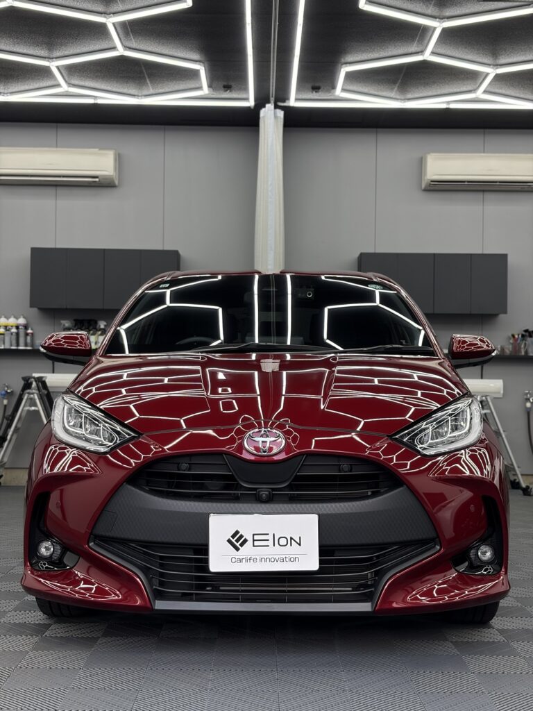 TOYOTA YARIS【徹底洗車】